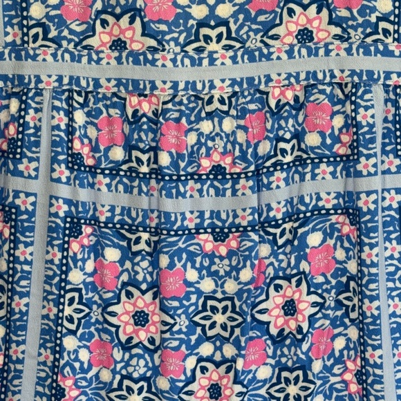 Vineyard Vines Bloom Floral Blue and Pink Women's Top. Size S - Picture 9 of 12